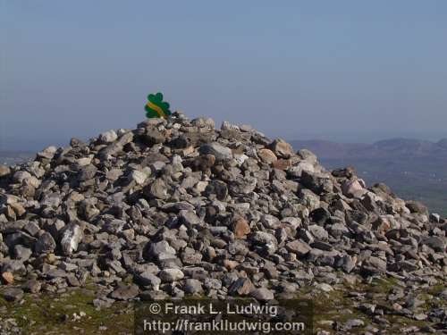 Queen Maeve's Cairn